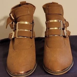 Brown ankle boots